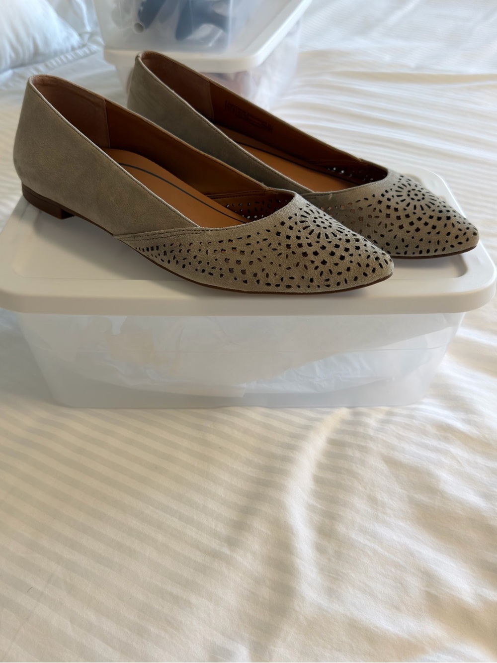 Vionic Taupe Suede Laser-Cut Pointed Flats